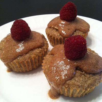 Cinnamon Banana Muffins With Honey Frosting