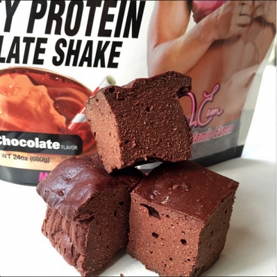 Dark Chocolate Protein Brownies