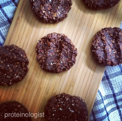 No Bake Chocolate Pb Protein Cookies
