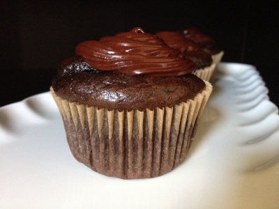 Paleo Dark Chocolate Cupcakes With Chocolate Hazelnut Frosting