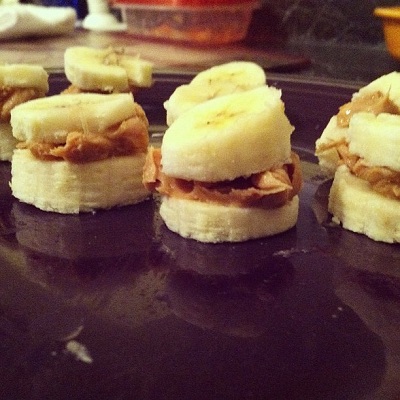 Simple Banana and Peanut Butter Sliders